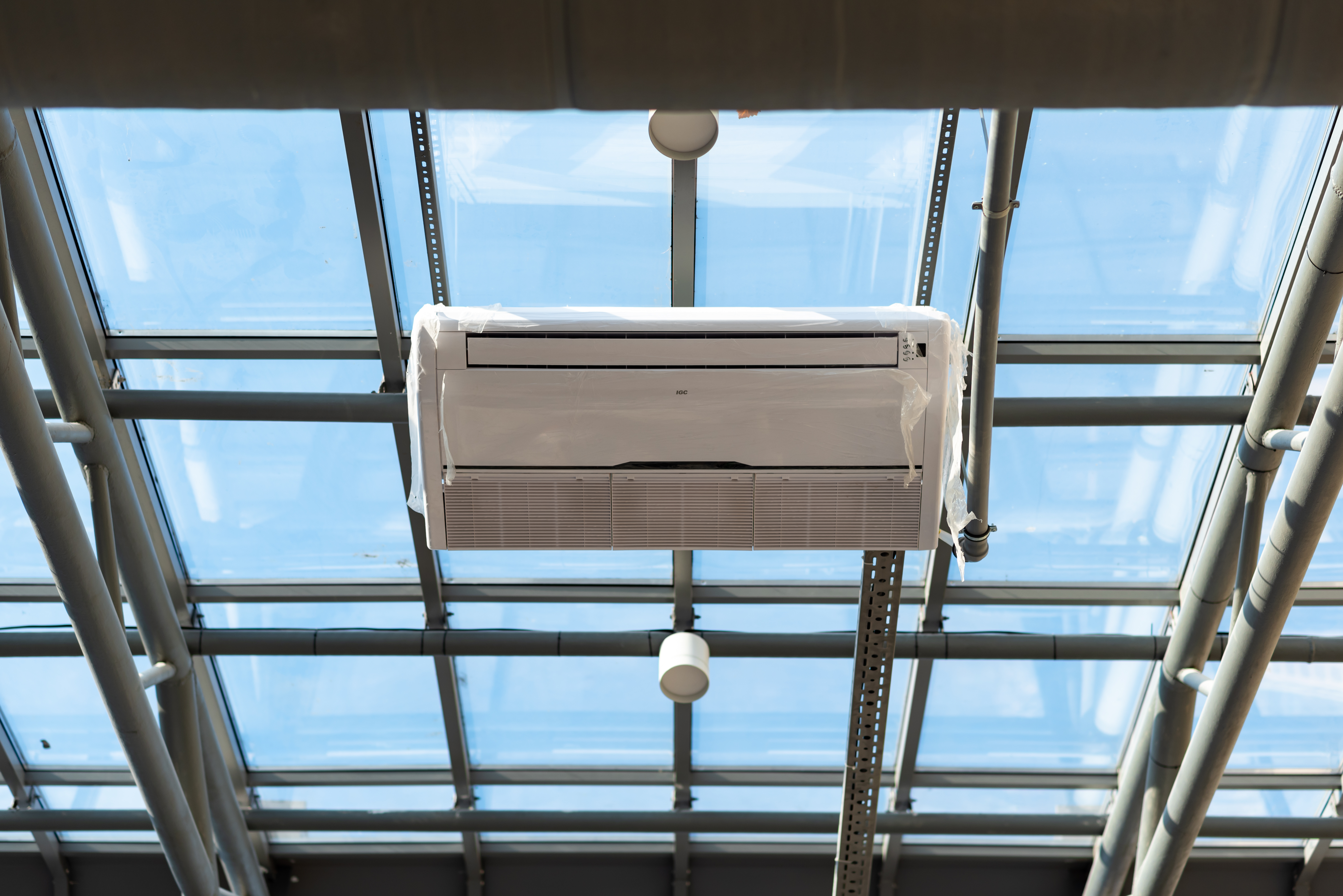 Напольно-потолочный кондиционер VRF 